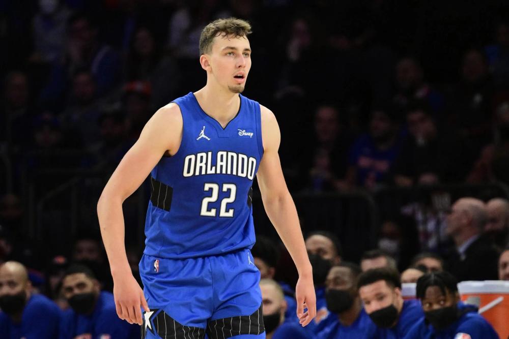 还分析了在 还分析了在