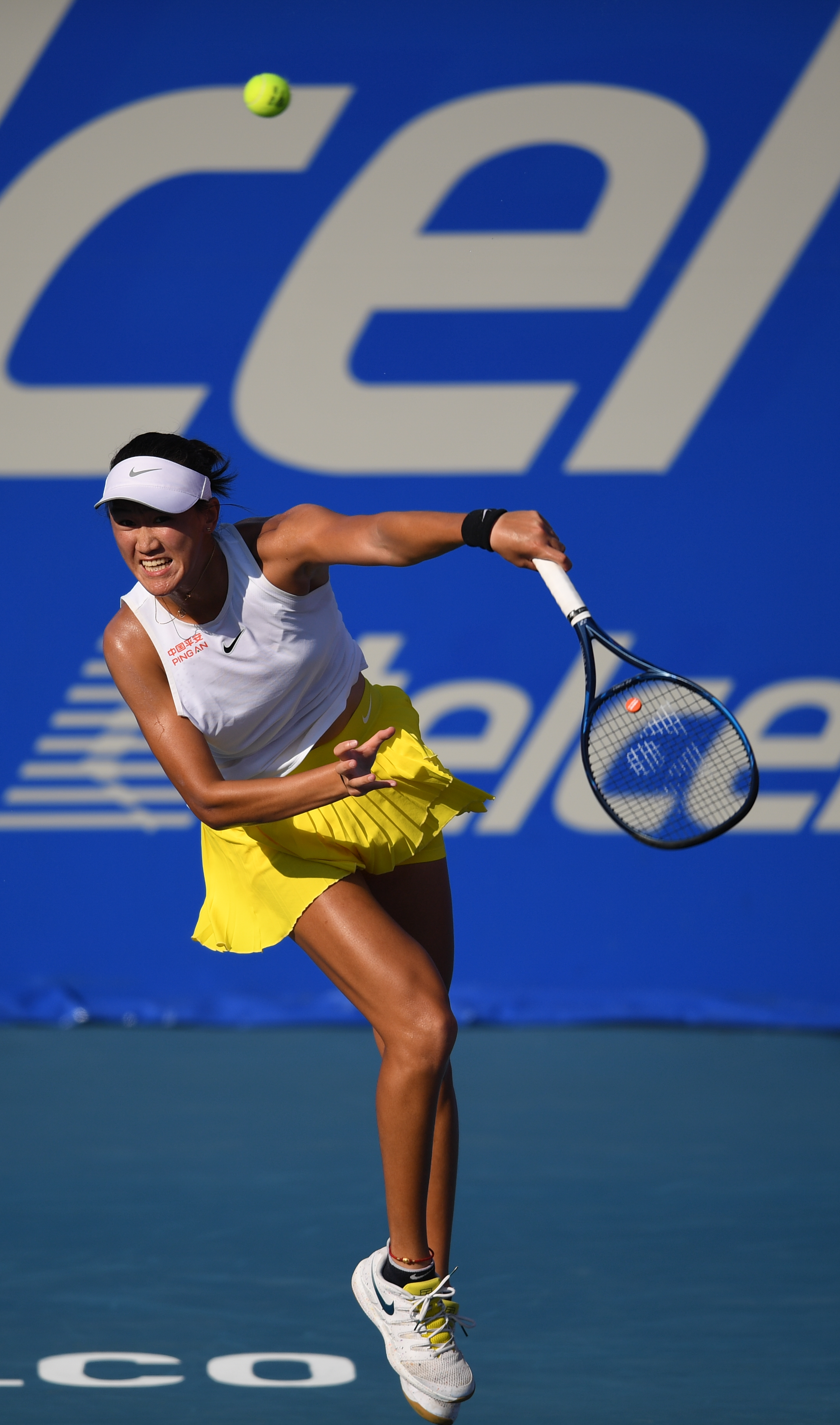 坚以伦纳德 坚以伦纳德