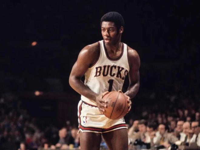 首战对HL 首战对HL